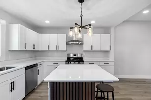 320 Carney St, Drayton, SC 29333 - Photo 3