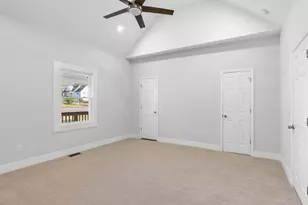 320 Carney St, Drayton, SC 29333 - Photo 9