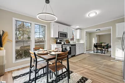 589 Club Drive, Greenville, SC 29611 - Photo 9