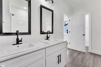 181 Dodd Street, Wellford, SC 29385 - Photo 11