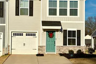 410 Hargrove Ct, Greenville, SC 29617 - Photo 1