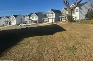 803 Maridian St, Simpsonville, SC 29680 - Photo 3