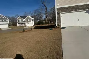 803 Maridian St, Simpsonville, SC 29680 - Photo 5