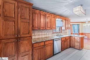 312 Sloping Meadow Dr, Inman, SC 29349 - Photo 9