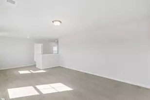 811 Maridian St, Simpsonville, SC 29680 - Photo 13