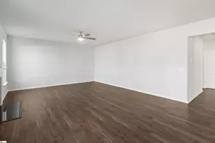 811 Maridian St, Simpsonville, SC 29680 - Photo 9