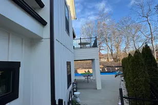 31 Velo Wy, Travelers Rest, SC 29690 - Photo 3