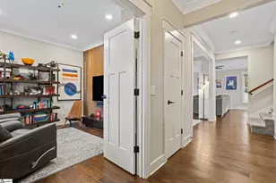 105 Inn Cir, Fountain Inn, SC 29644 - Photo 3