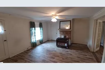 228 Circle Drive, Greenwood, SC 29646 - Photo 7