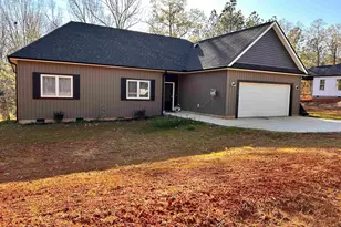 706 Carolyn Dr, Clinton, SC 29325 - Photo 1