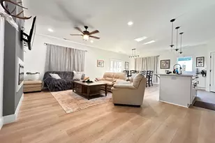 706 Carolyn Dr, Clinton, SC 29325 - Photo 7