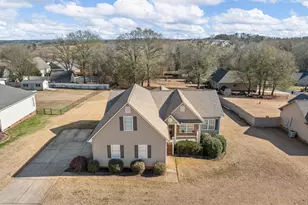 380 Saddlers Run, Chesnee, SC 29323 - Photo 3