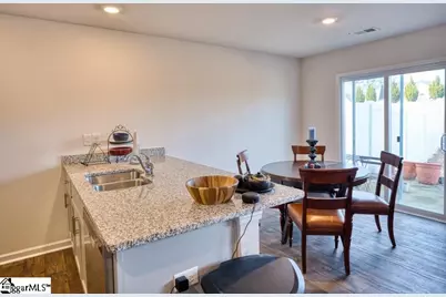 1144 S Norwhich Lane, Spartanburg, SC 29301 - Photo 3