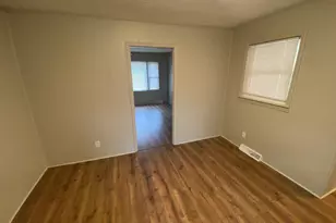 204 Oakwood Dr, Laurens, SC 29360 - Photo 11