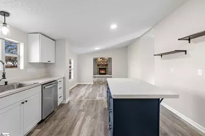 200 Country Walk Lane, Simpsonville, SC 29680 - Photo 5