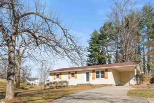 210 N Randolph Ave, Landrum, SC 29356 - Photo 1