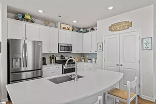 6 Loebner Ln, Simpsonville, SC 29680 - Photo 5