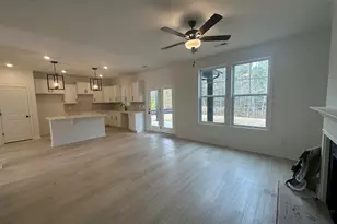 343 E Pyrenees Dr, Wellford, SC 29385 - Photo 17