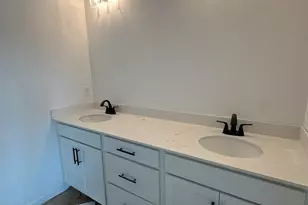 343 E Pyrenees Dr, Wellford, SC 29385 - Photo 33