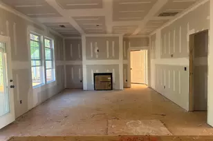 343 E Pyrenees Dr, Wellford, SC 29385 - Photo 13