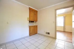 363 Riverside Dr, Greenville, SC 29605 - Photo 13