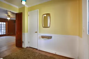 363 Riverside Dr, Greenville, SC 29605 - Photo 7