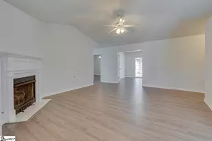 211 Cassidy Ct, Simpsonville, SC 29680 - Photo 7