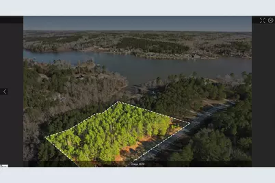 820 Eagles Harbor Drive, Hodges, SC 29653 - Photo 15