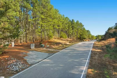 820 Eagles Harbor Drive, Hodges, SC 29653 - Photo 5