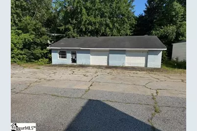 728 E Greenwood Street, Abbeville, SC 29620 - Photo 3