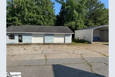 728 E Greenwood Street, Abbeville, SC 29620 - Photo 1