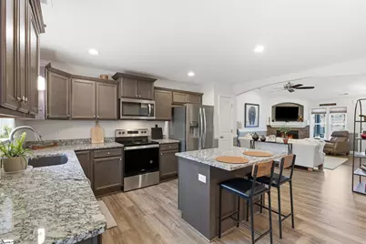 352 Dogwood Trail, Campobello, SC 29322 - Photo 5