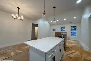 195 Susans Rd, Gaffney, SC 29341 - Photo 5
