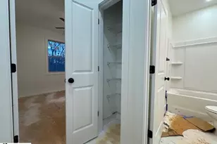 187 Susans Rd, Gaffney, SC 29341 - Photo 9