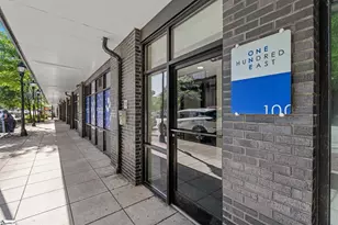 100 E Washington St, Greenville, SC 29601 - Photo 19