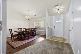 1708 Sweet Apple Ct, Fountain Inn, SC 29644 - Photo 3