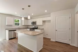 397 Prosperity Ln, Moore, SC 29369 - Photo 7