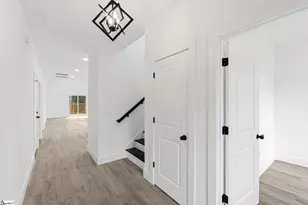 115 Hillcrest Cir, Anderson, SC 29624 - Photo 3
