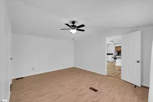 210 Elaine Dr, Piedmont, SC 29673 - Photo 17