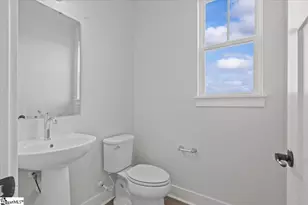 392 Florence St, Spartanburg, SC 29303 - Photo 15