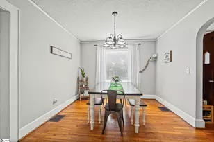 309 E Blue Ridge Dr, Greenville, SC 29609 - Photo 9