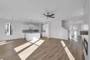 237 Brown Cir, Easley, SC 29642 - Photo 7