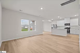 6 Angel Wood Dr, Piedmont, SC 29673 - Photo 5