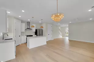 8 Taverly Dr, Greenville, SC 29605 - Photo 7