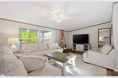 209 City Lake Drive, Pickens, SC 29671 - Photo 7