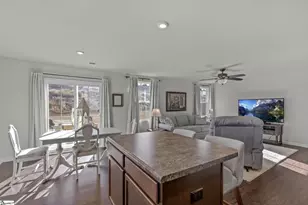 744 Parkside Dr, Woodruff, SC 29388 - Photo 13