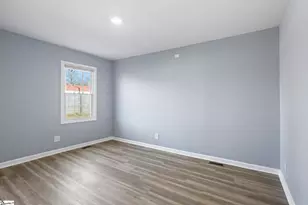 16 Rison Rd, Greenville, SC 29611 - Photo 15