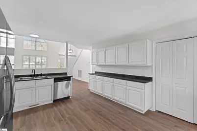 28 Lantern Lane, Greer, SC 29651 - Photo 9