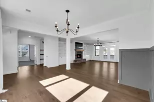 302 Kilburn Ln, Travelers Rest, SC 29690 - Photo 7