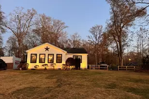 1725 W Georgia Rd, Woodruff, SC 29388 - Photo 35